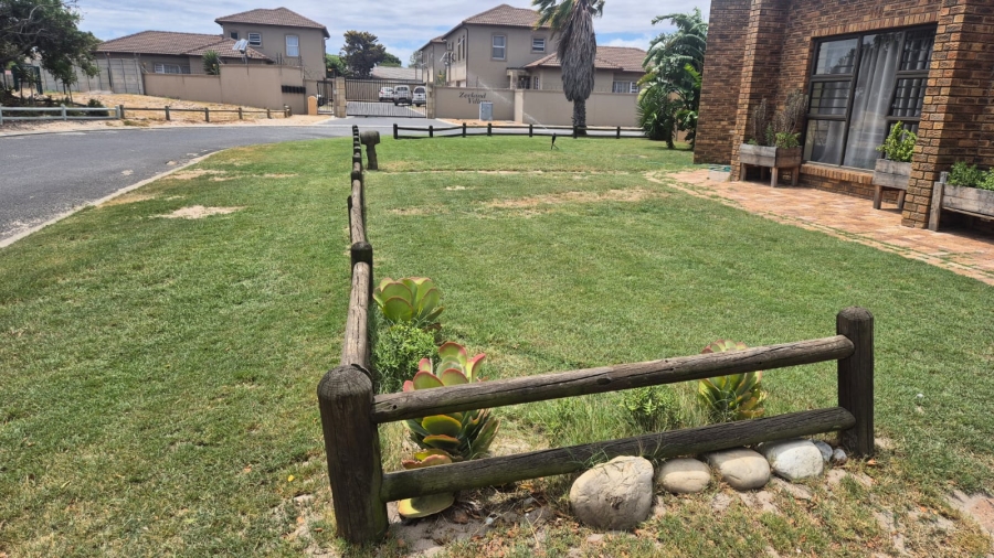 To Let 3 Bedroom Property for Rent in West Riding Western Cape